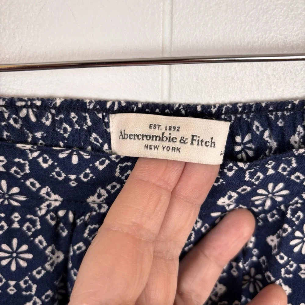 Abercrombie & Fitch Women's Medium Blue Boho Shorts‎ Flowy Rayon Pull On